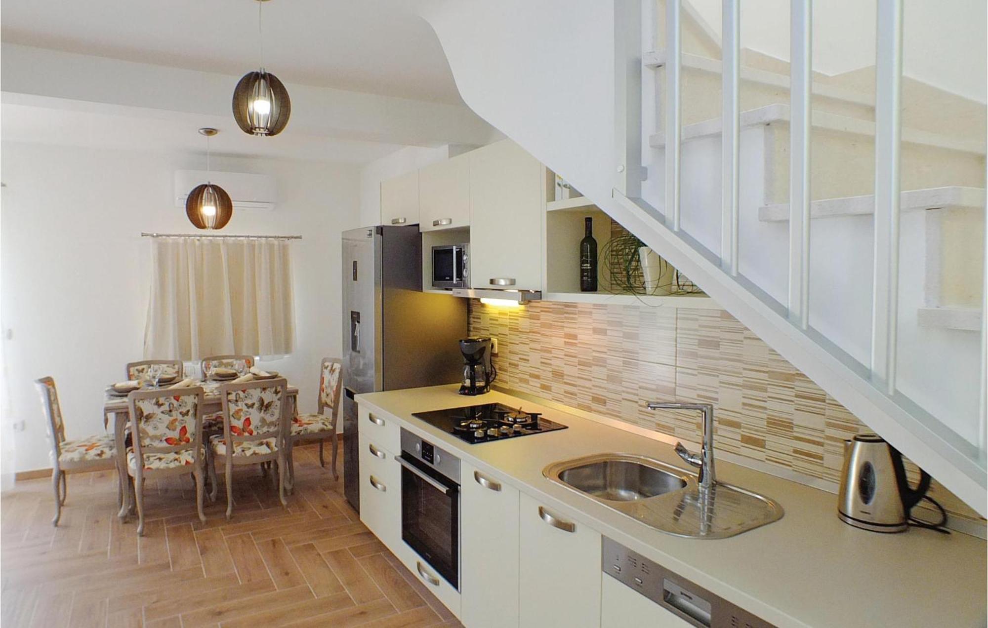 Three-Bedroom Holiday Home in Drvenik Drvenik  Buitenkant foto