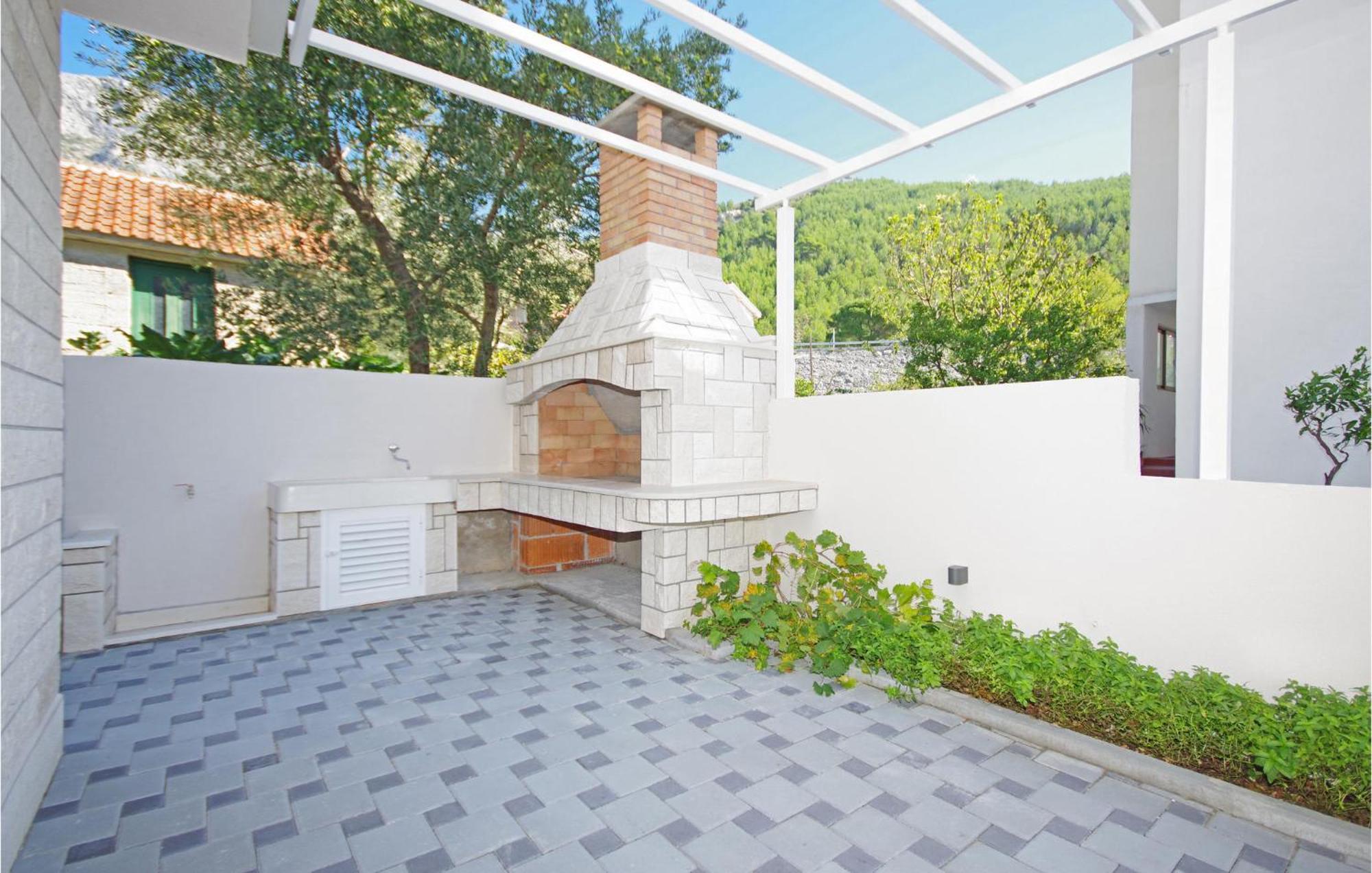 Three-Bedroom Holiday Home in Drvenik Drvenik  Buitenkant foto